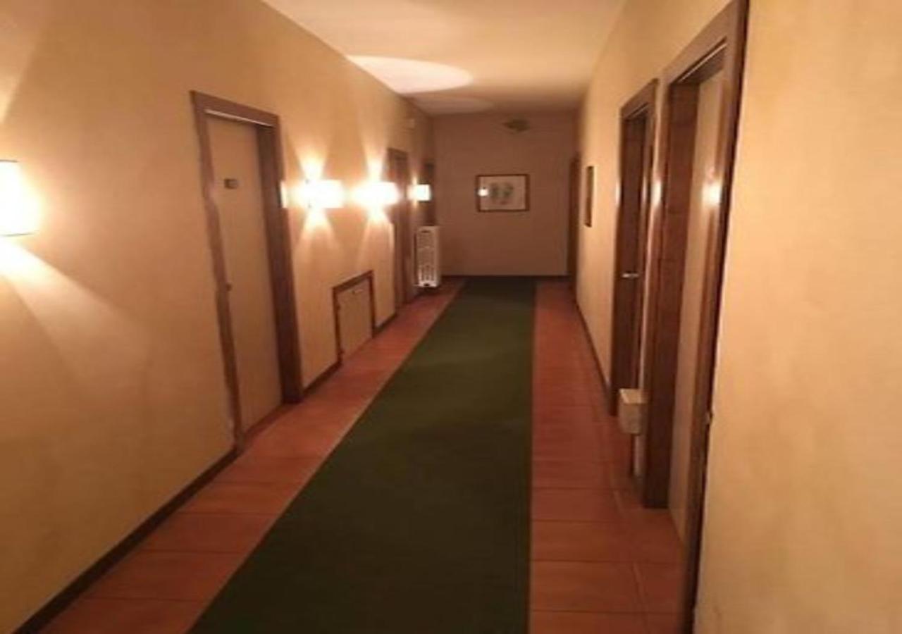 Hotel La Nuova Pergoletta Orvieto Exterior foto